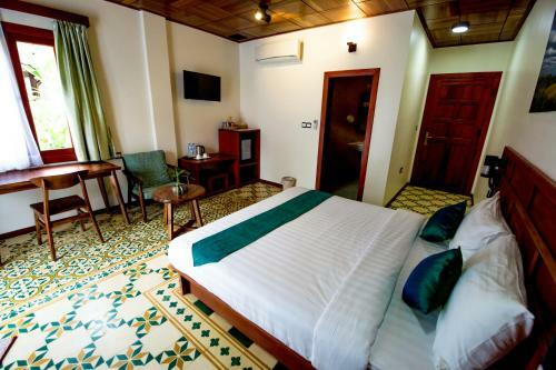 Hotel Samot Baitong Resort