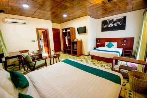 Hotel Samot Baitong Resort