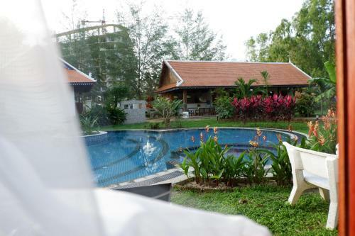 Hotel Samot Baitong Resort