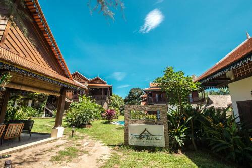 Hotel Samot Baitong Resort