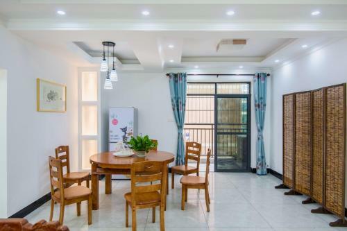 Beihai Lanse Jiayuan Apartment