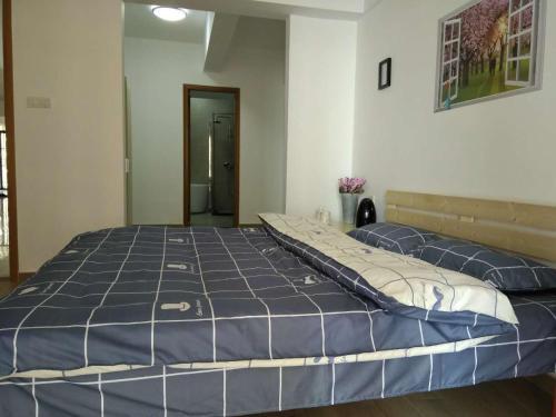 Yihai Home Seaview Apartment