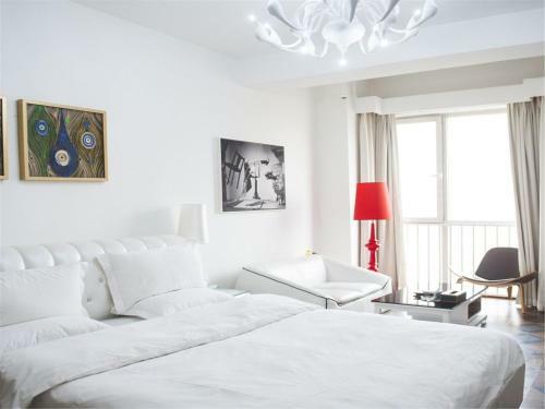 G + Hotel
