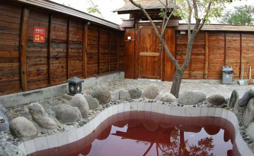 Yun Ju Courtyard Apartment
