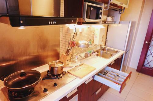 East Apartments - Serviced Apartment Unit 4