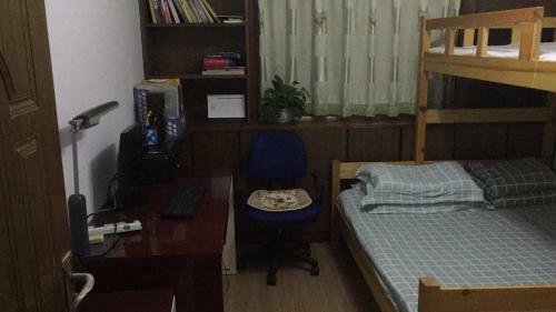 Beijing Tsinghua University Apartment