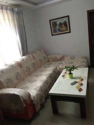 Beijing Tsinghua University Apartment