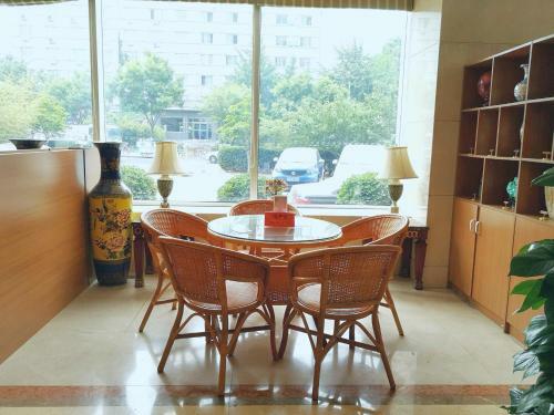 Beijing Jiangsu Plaza Hotel