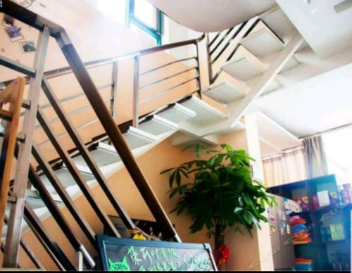 Juliet Youth Hostel