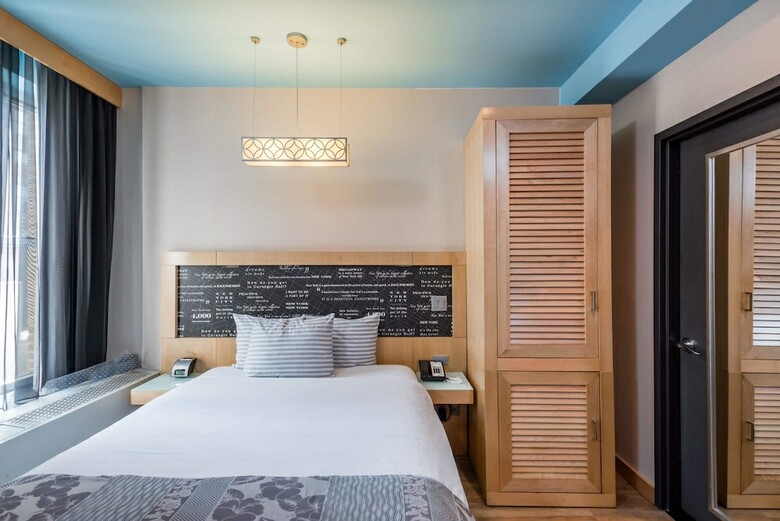 Hotel TRYP Times Square South