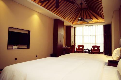 The Projoy River Hotel
