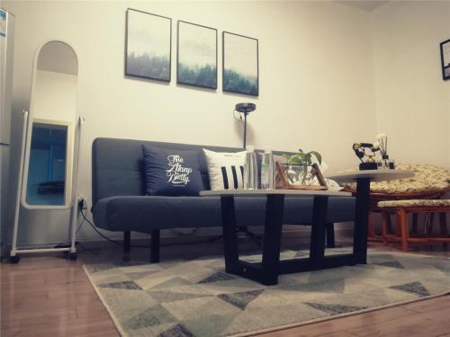 Lucky Leaf Apartment