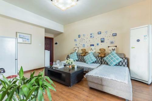 Jiuyan Bridge Night View Apartment