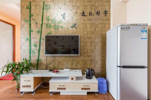 Jiuyan Bridge Night View Apartment