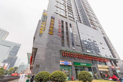 Jiuyan Bridge Night View Apartment