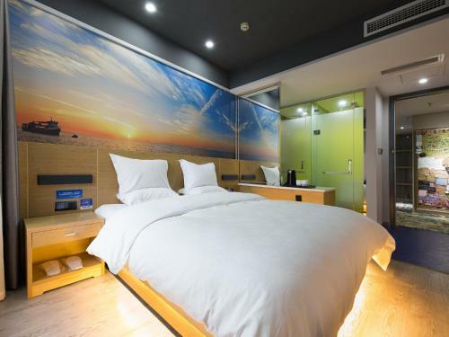 Pathfinder Chengdu Chasing Dream Hostel Chunxi Road Branch