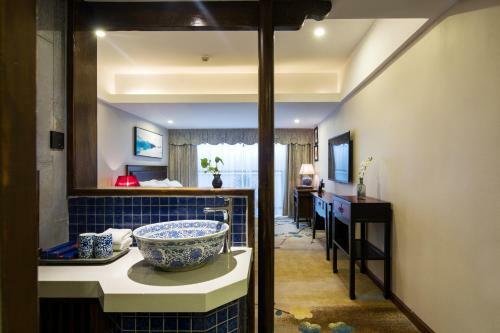 Chengdu Dielai Huaban Hotel