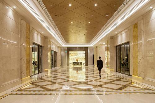 Zhixin Holiday Hotel