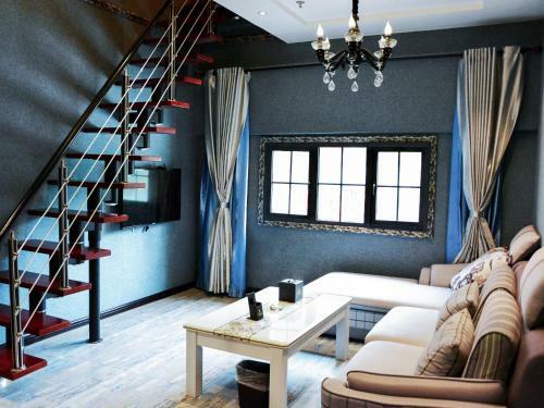 Xinyi Art Suit Hotel