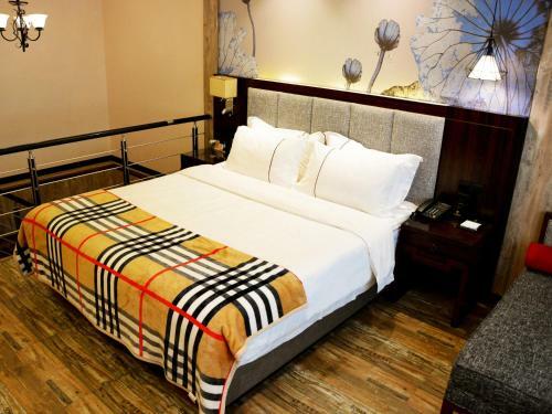 Xinyi Art Suit Hotel