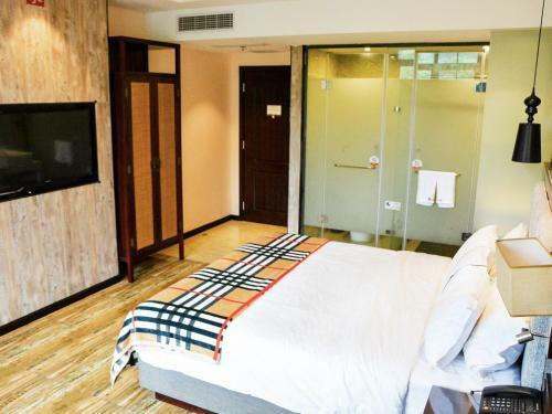 Xinyi Art Suit Hotel