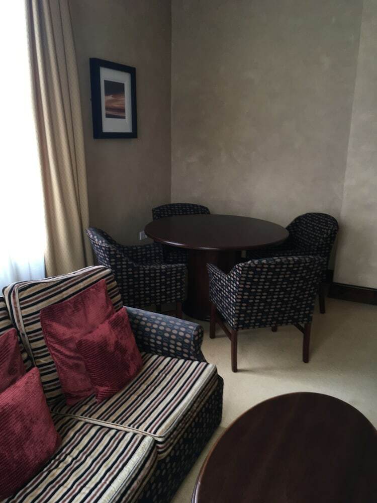 Hotel Belmont House