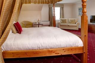 Bentley Hotel & Leisure Club