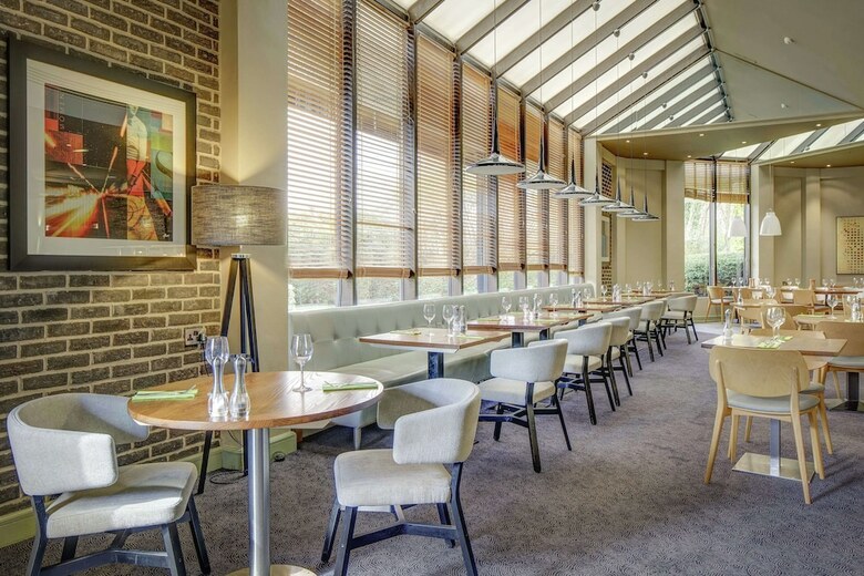Hotel Doubletree By Hilton Manchester Airport