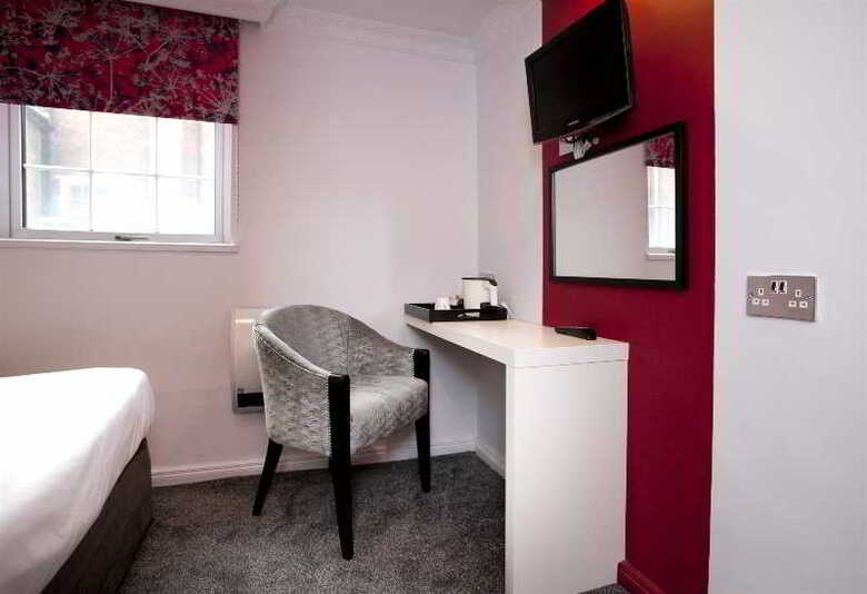Hotel Rutland Square(.)