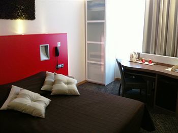 Le Grand Hotel De Valenciennes