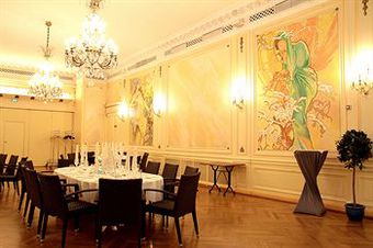Le Grand Hotel De Valenciennes