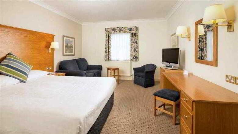 Mercure Bristol North The Grange Hotel