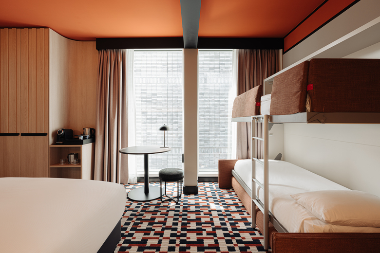 Hotel Double Tree By Hilton Amsterdam Centraal Station