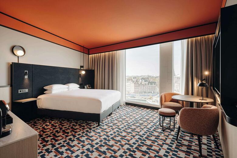Hotel Double Tree By Hilton Amsterdam Centraal Station