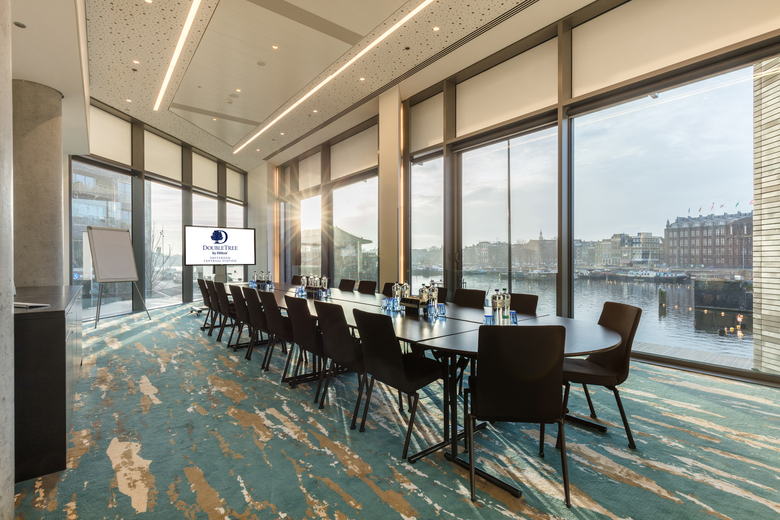 Hotel Double Tree By Hilton Amsterdam Centraal Station
