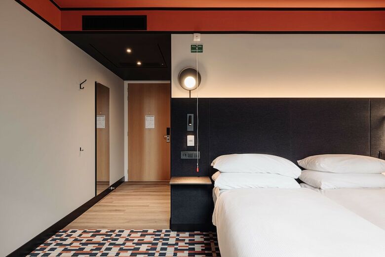 Hotel Double Tree By Hilton Amsterdam Centraal Station