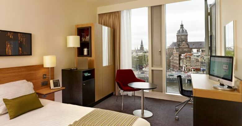 Hotel Double Tree By Hilton Amsterdam Centraal Station