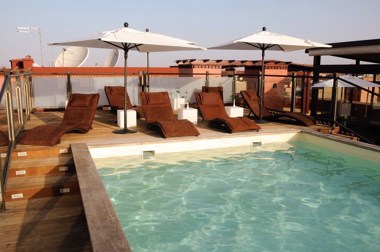 Hotel Almas