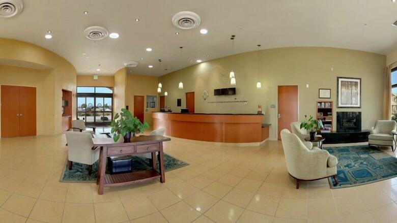 Doubletree By Hilton Hotel & Spa Napa Valley-american Canyon