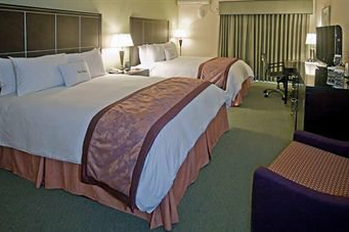 Doubletree By Hilton Hotel & Spa Napa Valley-american Canyon