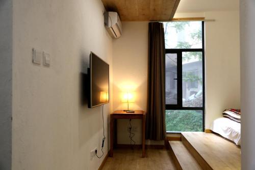 Hostal Beyond The Terrace Residence