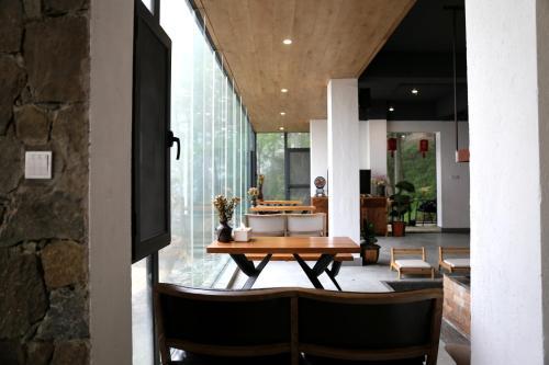 Hostal Beyond The Terrace Residence