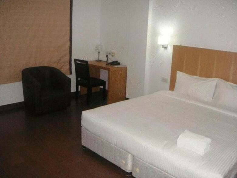 Keys Hotel Katti-ma