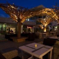 Hotel B-lay Tong Resort