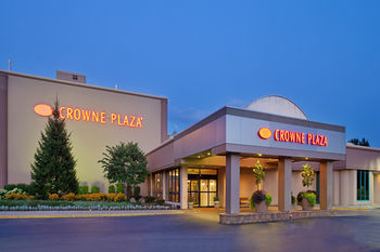 Hotel Crowne Plaza Chicago- Northbrook
