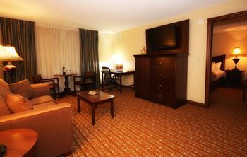 Hotel Crowne Plaza Chicago- Northbrook