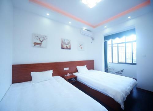 Hostal Lin Hai Holiday Guesthouse