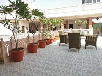 Hotel Suryaa Villa