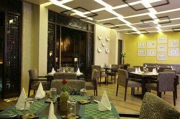 Hotel Justa The Residence