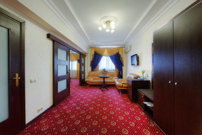 Hotel Moscow Holiday